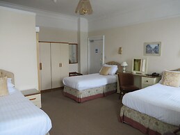 ST. KILDA HOTEL