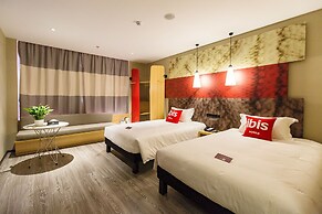 Ibis Neijiang  North Railway station Hotel