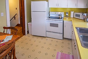 Serendipity Resort & Suites