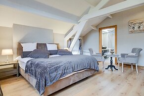 B&B Alury