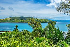 Heliconia 10 Newly Renovated House