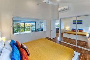 Heliconia 10 Newly Renovated House