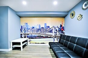 The Modern Spot