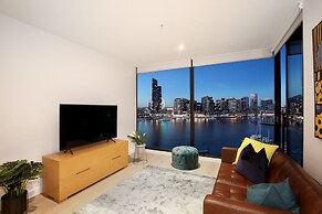 Orange Stay at Collins Wharf