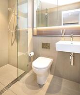 Orange Stay at Collins Wharf