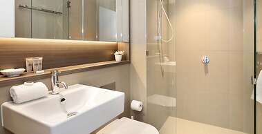 Orange Stay at Collins Wharf