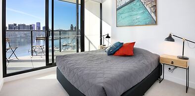 Orange Stay at Collins Wharf