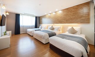 Andong CM Park Hotel