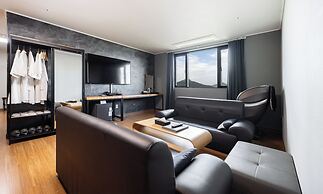 Andong CM Park Hotel