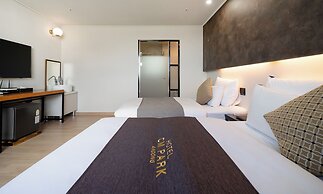 Andong CM Park Hotel