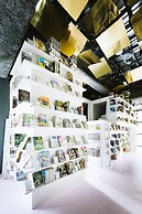MANGA ART HOTEL, TOKYO - Hostel