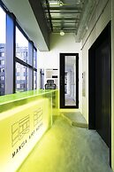 MANGA ART HOTEL, TOKYO - Hostel