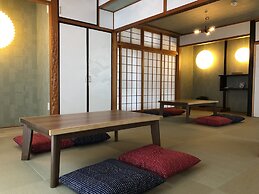 Santiago Guesthouse Naha - Hostel