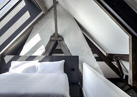 Hotel Kazerne