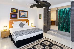 The Penthouse Port Douglas