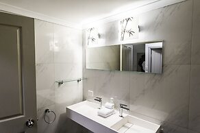 The Penthouse Port Douglas