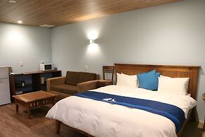 Little Mermaid Hotel Ishigakijima