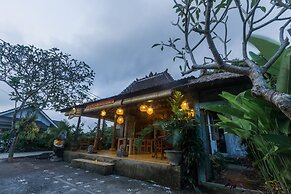 Green Taman Ubud