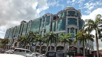 Rimbun Suites & Residences