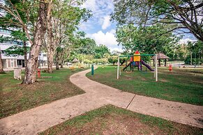 Rimbun Suites & Residences