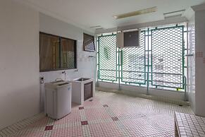 Rimbun Suites & Residences