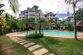 Rimbun Suites & Residences