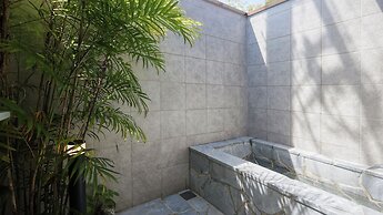 RERESO Okinawa churaumi