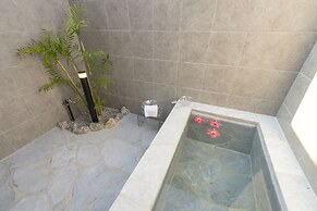 RERESO Okinawa churaumi