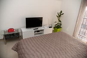 King Peter Apartments