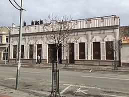 King Peter Apartments