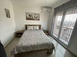 King Peter Apartments