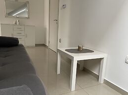 King Peter Apartments