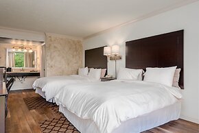 Fairway Inn