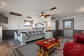 Fairway Inn