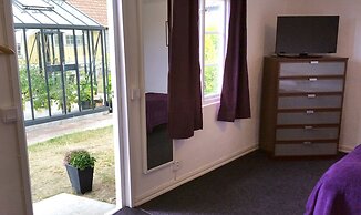 Som Hemma Gardscafe Bed & Breakfast