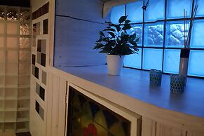Som Hemma Gardscafe Bed & Breakfast