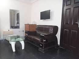 D'Luxx Villa & Suites