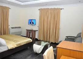 D'Luxx Villa & Suites