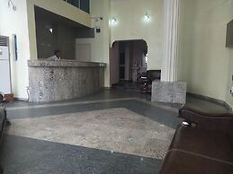 D'Luxx Villa & Suites