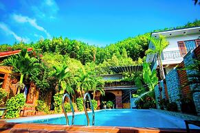 Phong Nha Hillside View Bungalow