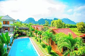 Phong Nha Hillside View Bungalow
