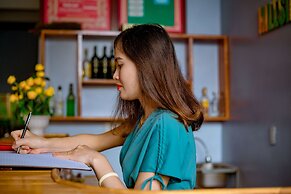 Phong Nha Hillside View Bungalow