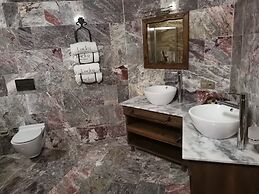 Lucky Cave Cappadocia