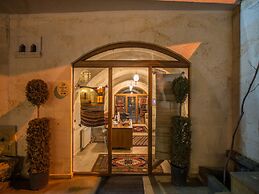 Lucky Cave Cappadocia