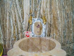 Lucky Cave Cappadocia