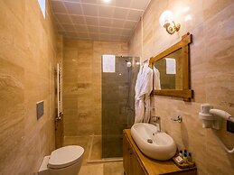 Lucky Cave Cappadocia