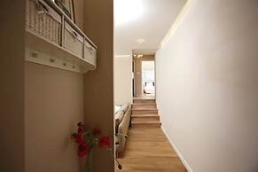 White Stone Apartment  Diocletian Palace