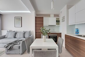 Chmielna Park by Downtown Apartments