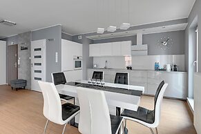 Chmielna Park by Downtown Apartments