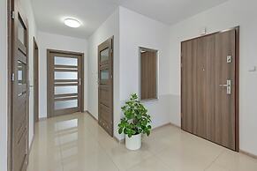 Chmielna Park by Downtown Apartments